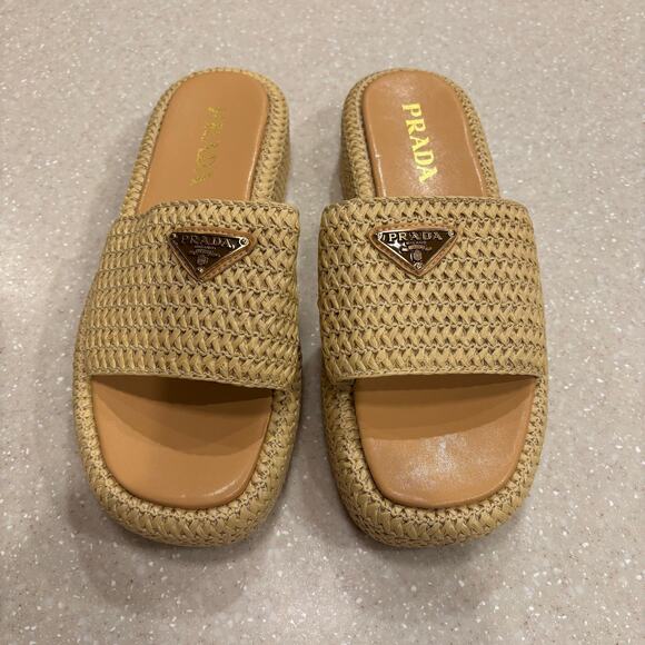 Prada Raffia Crochet Flatform Sandal Size 42 Natural Single Band Platform Slide - Picture 3 of 7